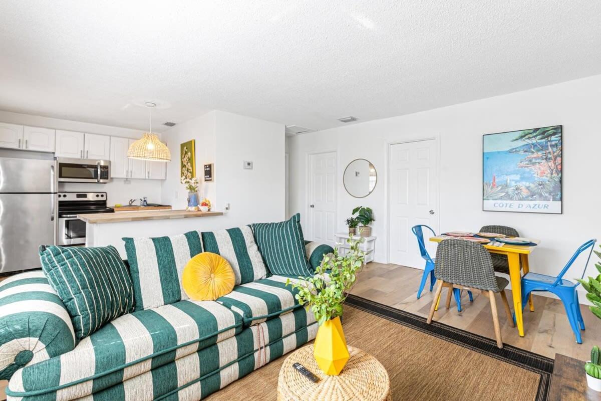 Lovely 2 Bedroom Condo In Sailboat Bend Fort Lauderdale Exterior foto
