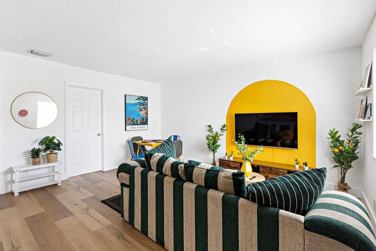 Lovely 2 Bedroom Condo In Sailboat Bend Fort Lauderdale Exterior foto